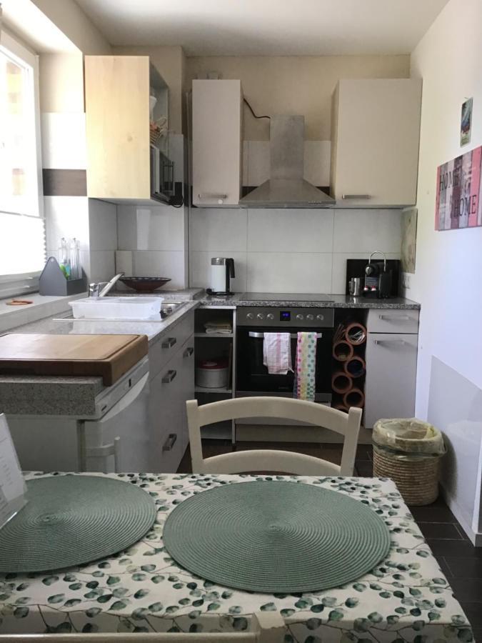 Ferienapartment Hartung ไฮเคนดอร์ฟ ภายนอก รูปภาพ