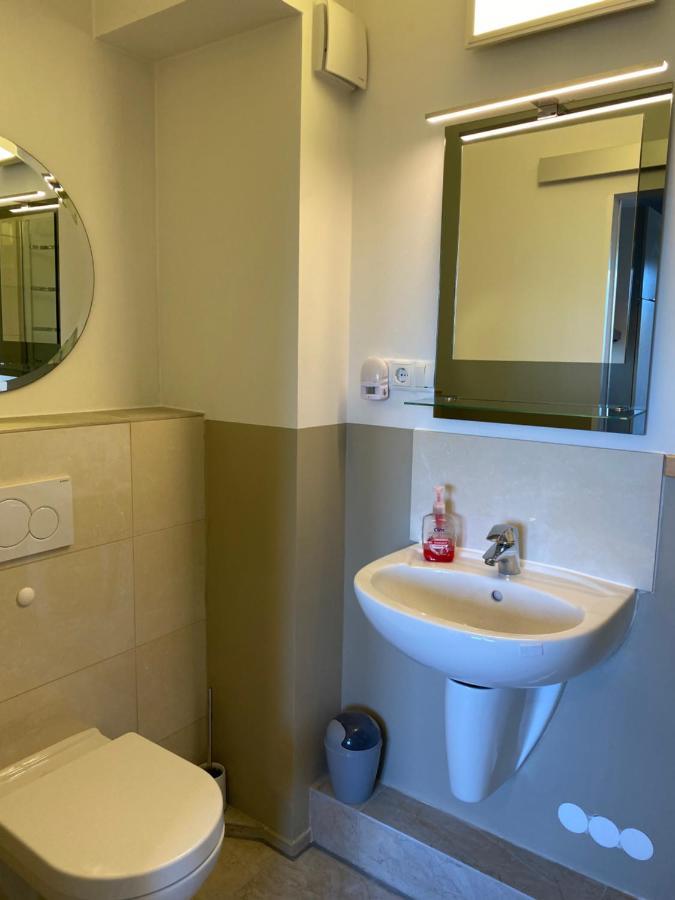 Ferienapartment Hartung ไฮเคนดอร์ฟ ภายนอก รูปภาพ