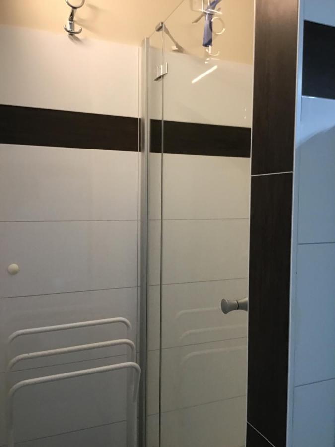 Ferienapartment Hartung ไฮเคนดอร์ฟ ภายนอก รูปภาพ